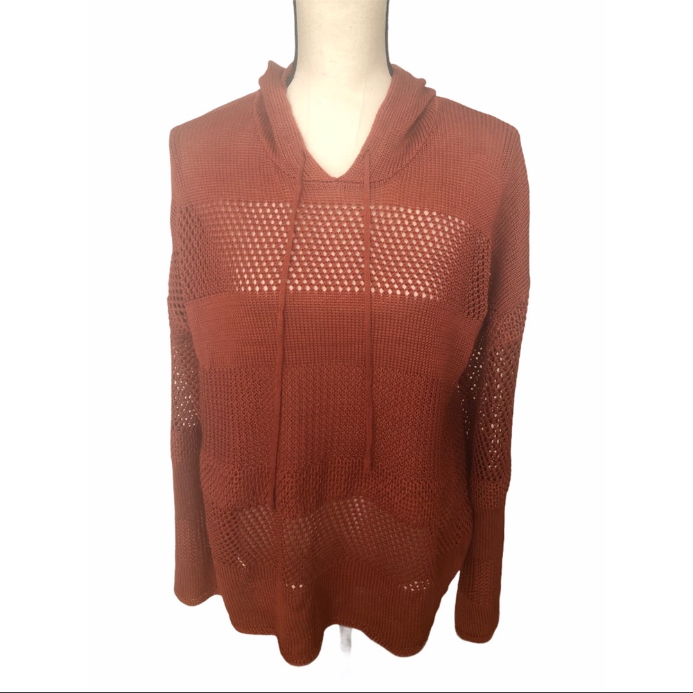 Cute Perforated Summer Sweater-damage